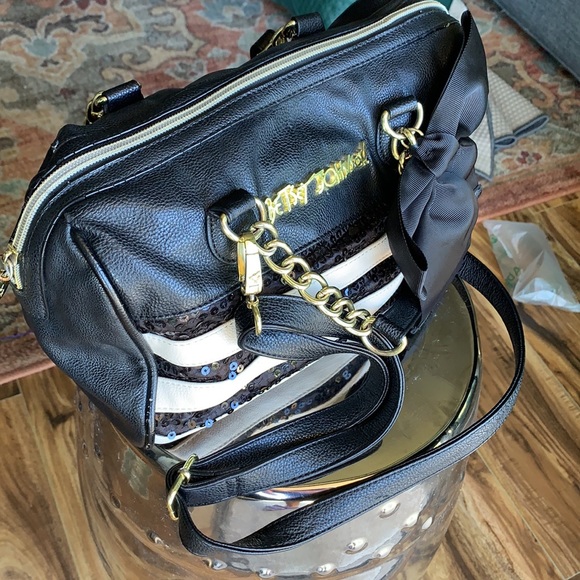 Betsey Johnson over shoulder handbag / purse - Picture 3 of 11